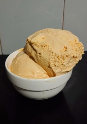 Una foto de 🍨 Helado Cremoso de Dulce de Leche Casero
