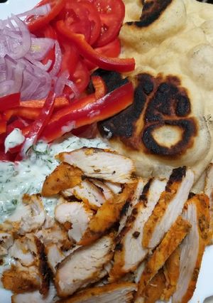 O poză a rețetei Gyros cu carne de pui.