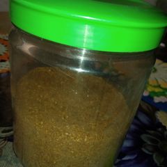 A picture of Dahi bare masala.