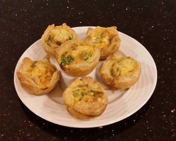 Fresh, Serving Recipe Individual Ham and Cheese Puff Pastry Quiche Delicious Perfect