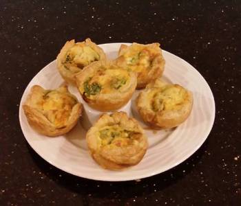 Fresh, Prepare Recipe Individual Ham and Cheese Puff Pastry Quiche Savory Delicious
