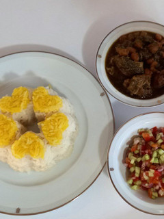عکسی از دستور برنج قالب زده