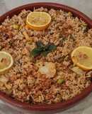 Arroz basmati, edamame, verduras y uvas pasas