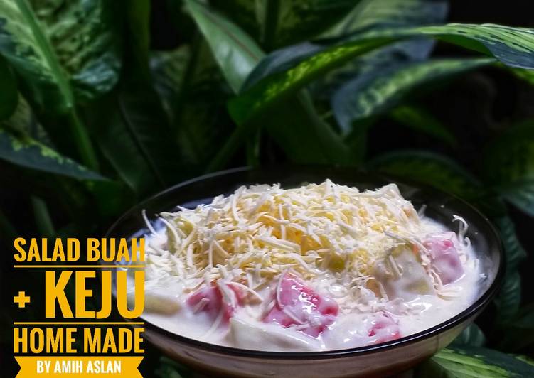 Salad buah + keju