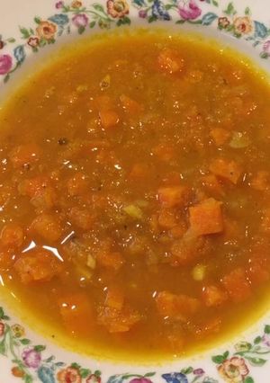 Una foto de Sopa de zanahoria al curry