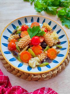 Foto resep Tumis Cumi Sayuran