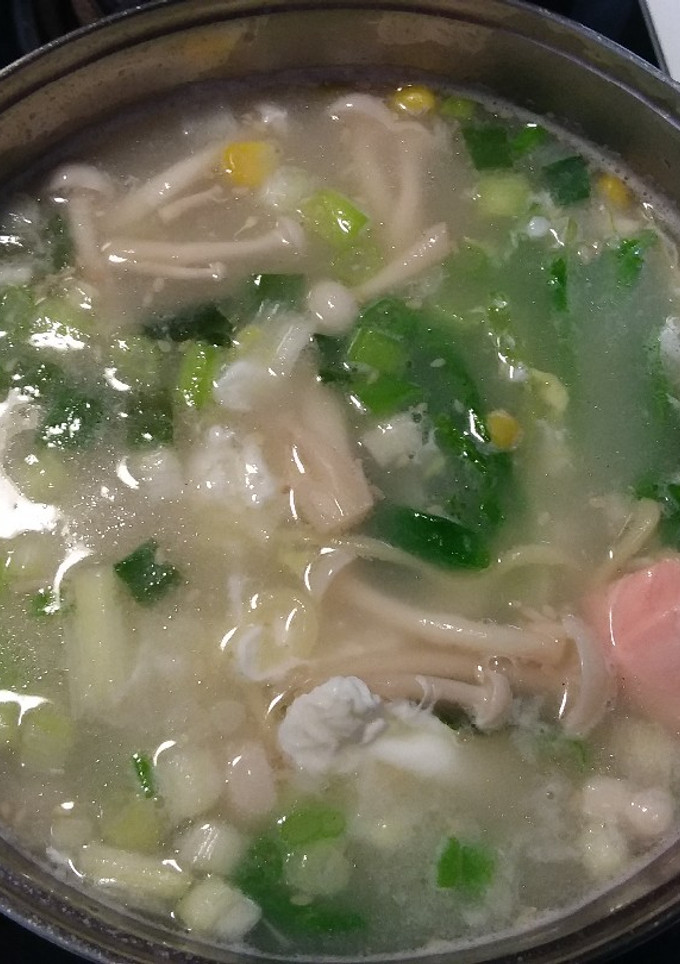 鮭魚日式豚骨拉麵 的食譜成品照片
