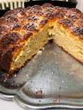 Gâteau au skyr, grenadine et amandes