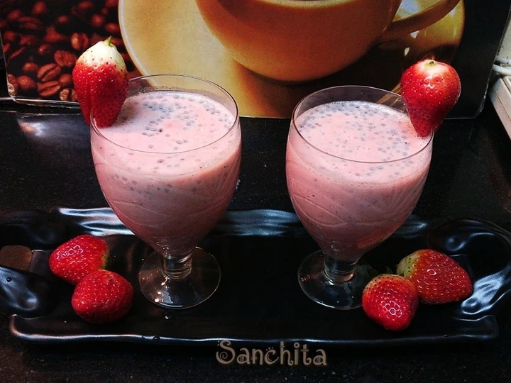 Easy Way Make Banana Strawberry Sabja Smoothie the Can Spoil the Tongue So Delicious