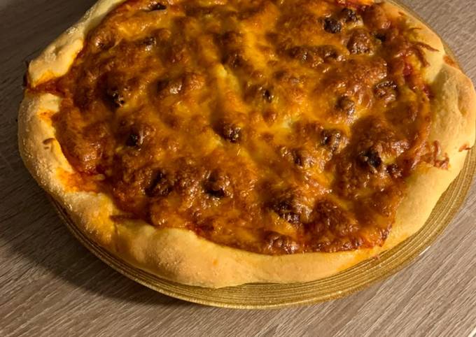 Pizza merguez