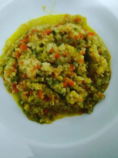 Una foto de Falso cuscús con verduras🥕🌶️🥒🥦🍃