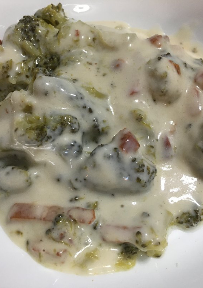Una foto de 140. Brócoli con bechamel