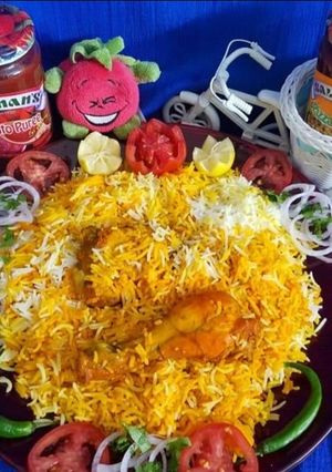 A picture of Chicken biryani.