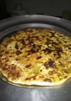 A picture of Cabbage paratha.