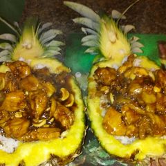 A picture of Sticky Asian Pinapple Chicken.