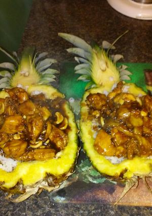 A picture of Sticky Asian Pinapple Chicken.