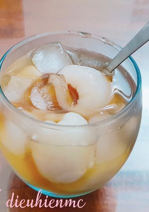 Hình của món Vải ngâm đường.