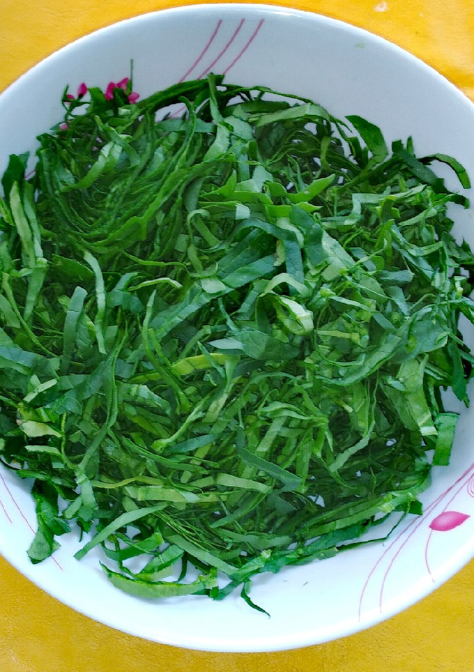 Una foto de Ensalada de Espinacas Agridulce