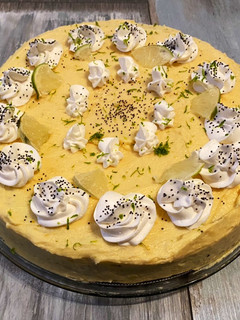 Máktorta, limeos-citromkrémmel recept fotója
