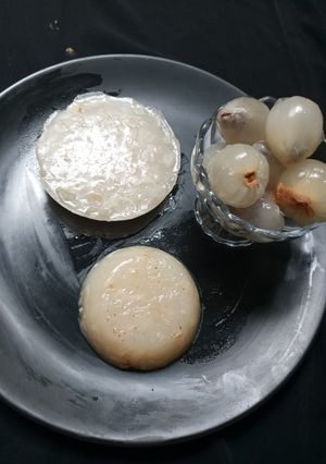 লিচুর পুডিং রেসিপির প্রধান ছবি