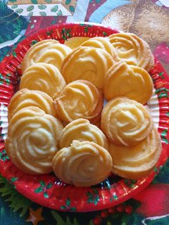 A picture of Butter and Condensed Milk Cookies.