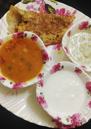 A picture of Rava masala dosa.
