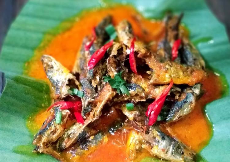 Bumbu Menyiapkan Baby layang kuah pedas yang Enak Banget