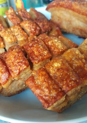 รูปของ หมูกรอบ กร๊อบ กรอบบบ by หม้อทอดไร้น้ำมัน
