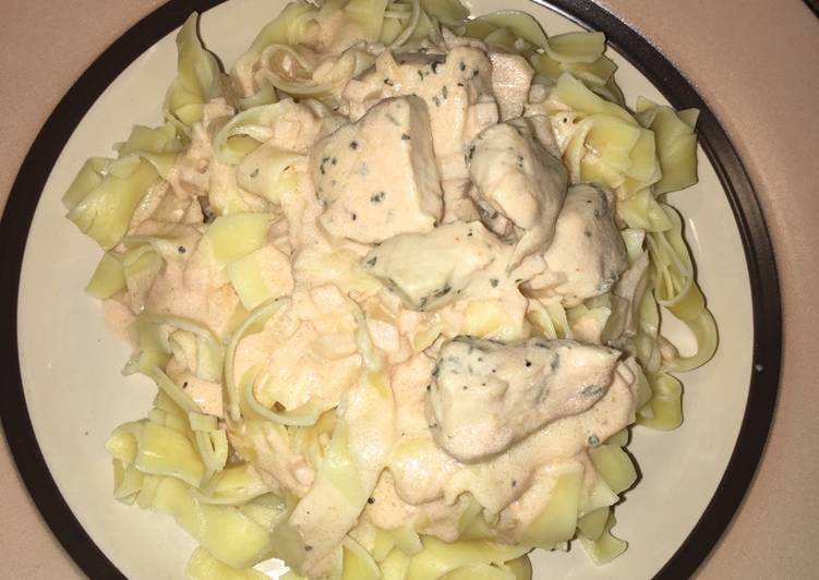 How to Make Ultimate Egg pasta with creamy rose sauce