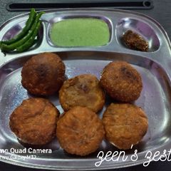 Matar Aloo Kachoris A picture of Matar Aloo Kachoris.