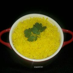 A picture of Tumeric rice.
