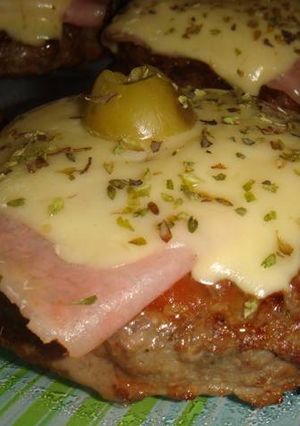 Una foto de Hamburguesas caseras a la napolitana