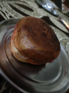 बर्गर(Burger recipe in hindi) रेसिपी मुख्य फोटो