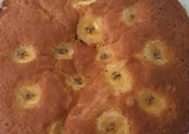 8. Bizcocho casero de plátano relleno de Nocilla
