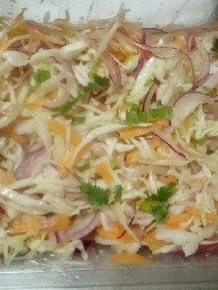 A picture of Home made salad.