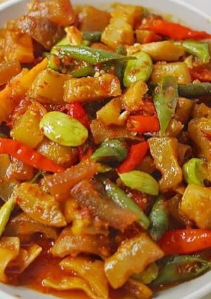 Foto resep Sambel goreng kikil hot