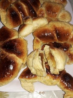 Una foto de Medialunas dulces caseritas