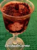 Helado casero con queso batido y coco