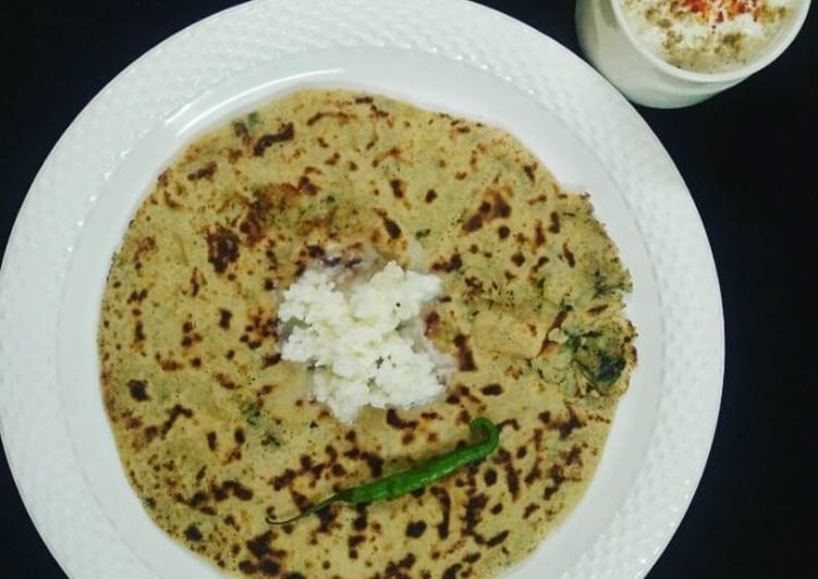 Steps to Make Favorite Methi Aloo Paratha