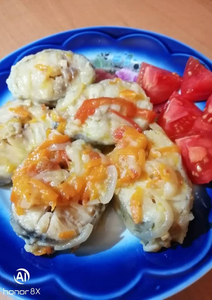 Риба з овочами