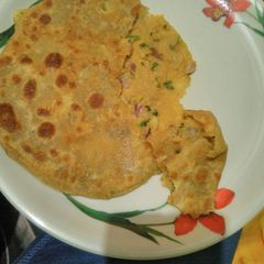 A picture of Aloo Paratha.