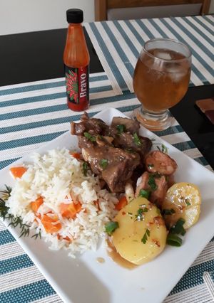 Foto de Costela no Creme de Cebola e Cachaça