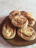 Roti Biscuit Roll