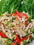 ลาบไก่ฉีก
