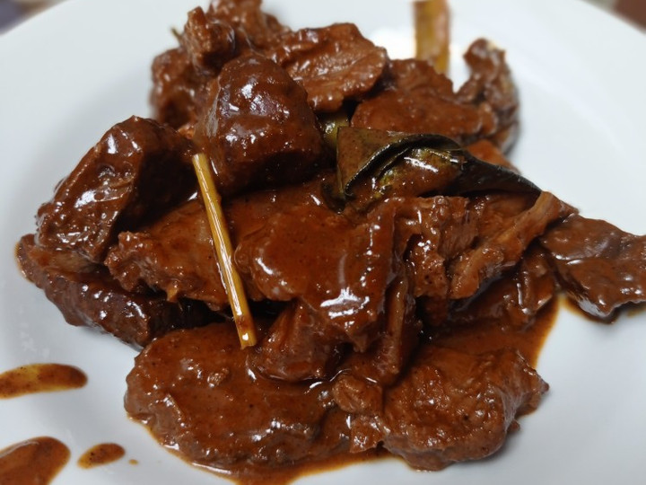 Langkah Mudah untuk Menyiapkan Daging Rendang Bumbu Instan yang Lezat