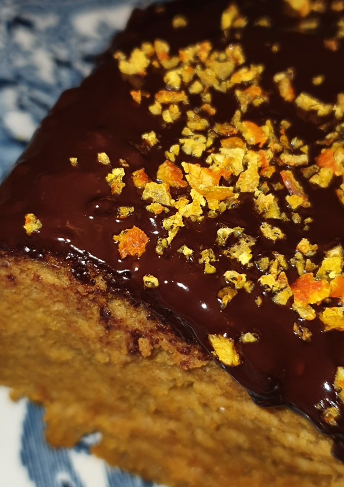 Una foto de Torta de zanahoria y naranja sin azúcar, sin harina