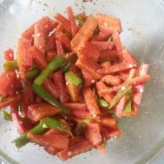 A picture of Gajer mirchi ka aachar.