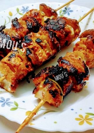 A picture of Chicken tikka kebab.