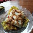 Lontong isi oncom dan bala-bala sambal kacang