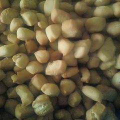A picture of Crunchy chinchin.
